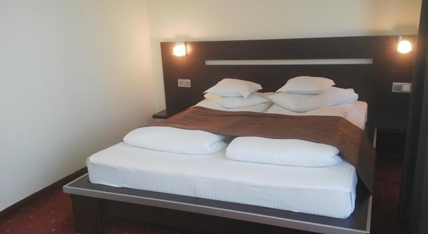 Hotel Premier Sibiu Exteriör bild